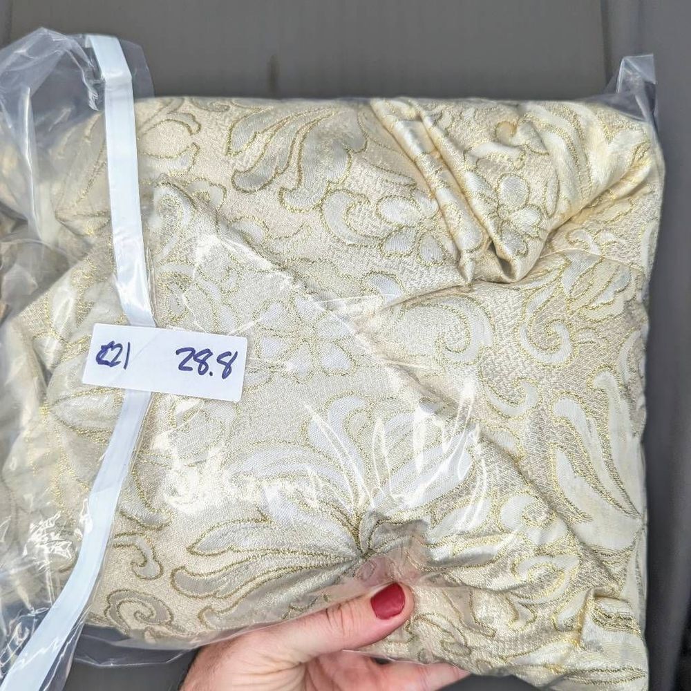 Hampton Nites Embroidered Metallic Cropped Blouse Pleated Skirt Beige Sz Medium - Picture 15 of 15